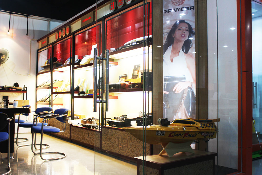 1448985578441602.jpg 深圳塑膠模具廠,深圳市模具廠,深圳模具廠,深圳模具,深圳塑膠模具