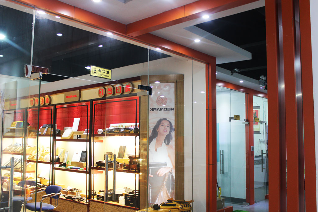 1448985578539845.jpg 深圳塑膠模具廠,深圳市模具廠,深圳模具廠,深圳模具,深圳塑膠模具