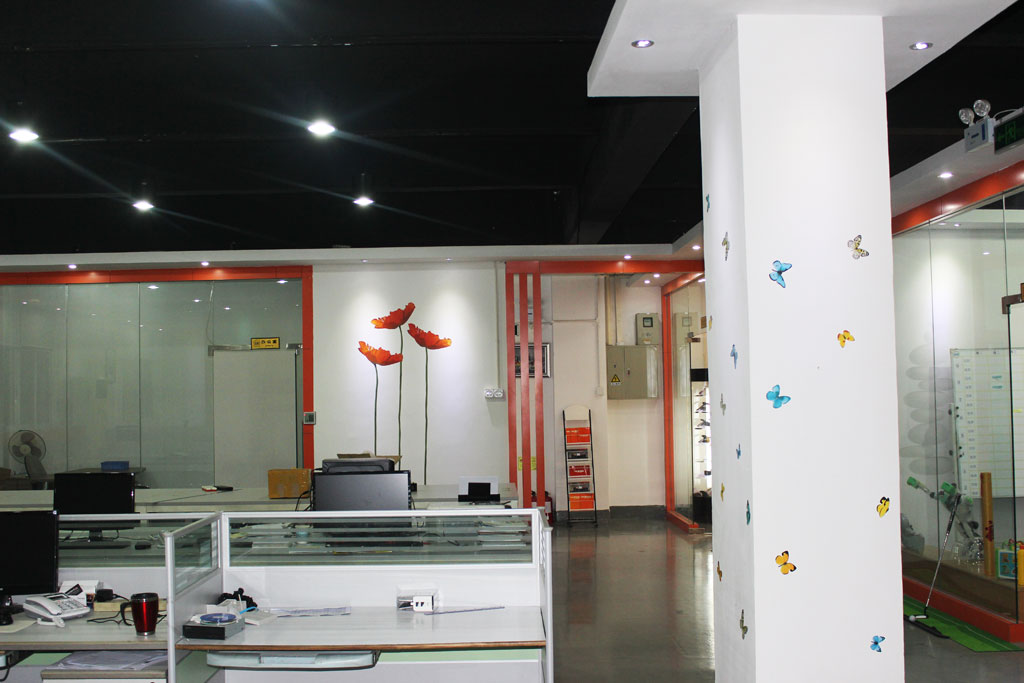 1448985814706626.jpg 深圳塑膠模具廠,深圳市模具廠,深圳模具廠,深圳模具,深圳塑膠模具